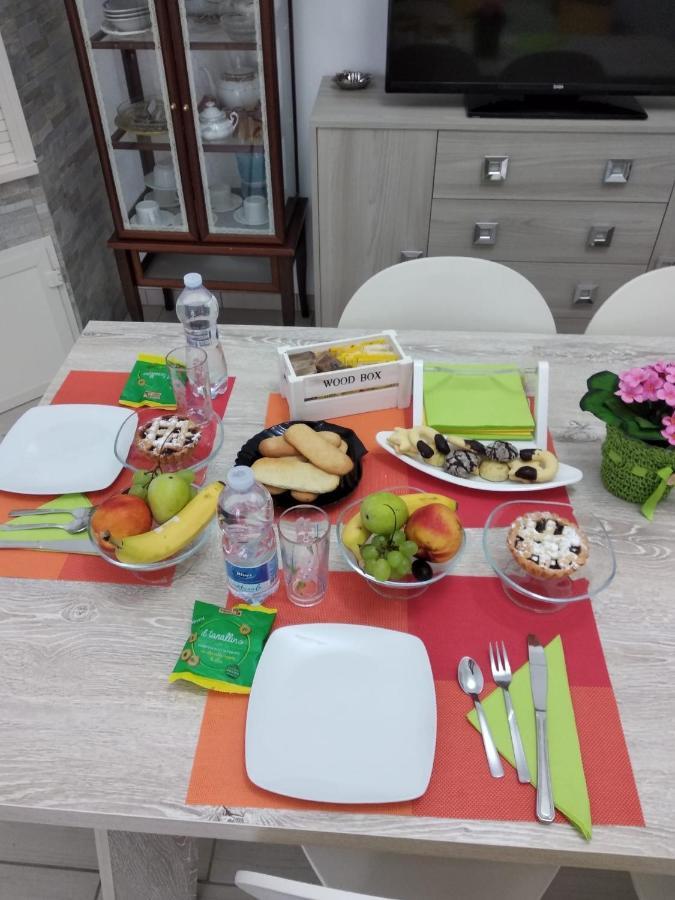 לינה וארוחת בוקר קונברסאנו Angeli מראה חיצוני תמונה